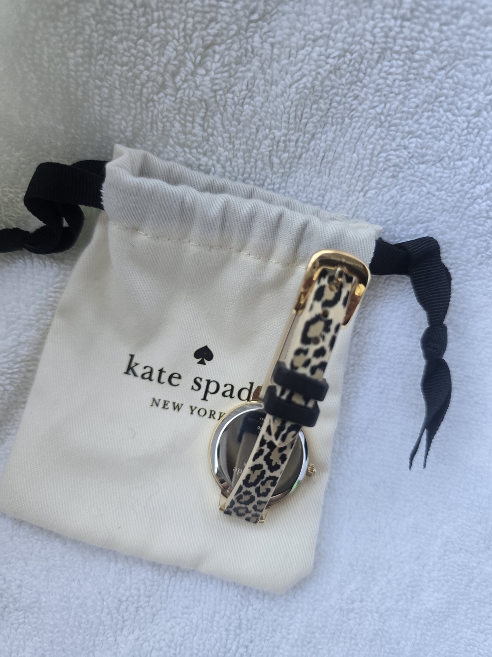 Kate Spade Gold-Tone Leopard Metro Watch with Silicone Band - Picture 7 of 8